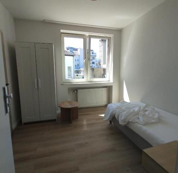 هتل Doerenkamp Self Check In