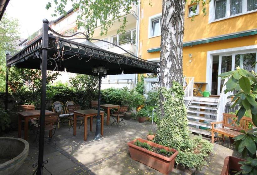 هتل Eden   Am Hofgarten