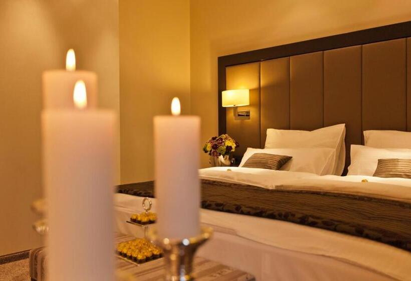 בית מלון כפרי Favor