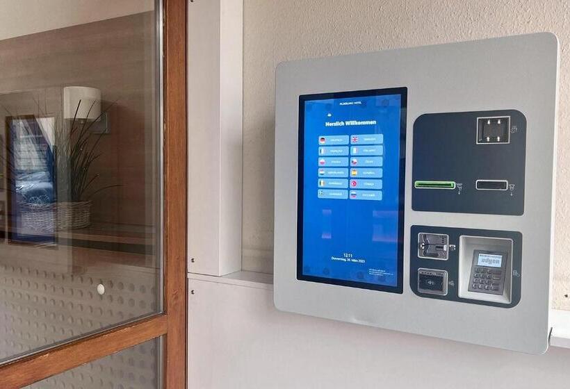 호텔 Filderland Stuttgart Messe Airport Self Check In