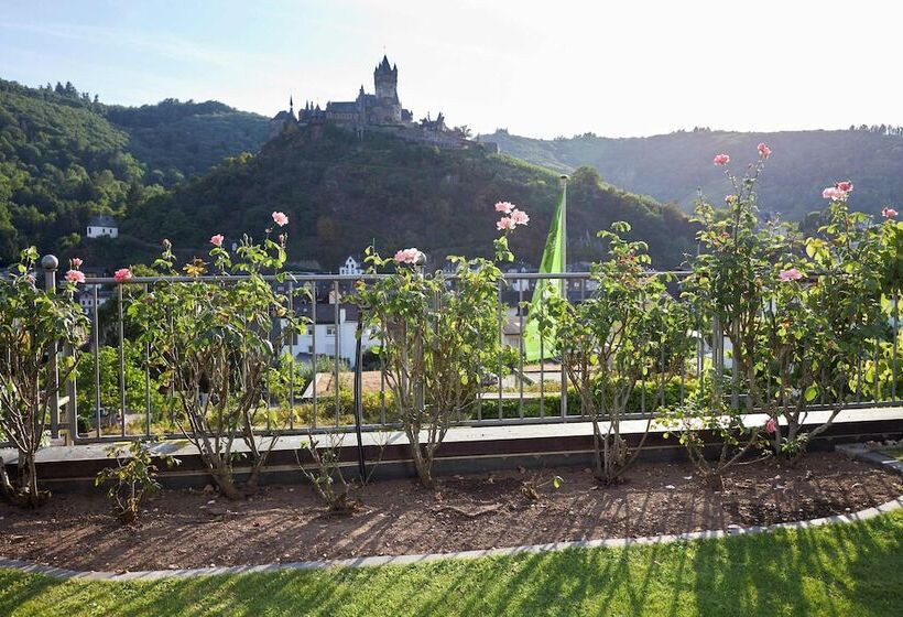 Flair Hotel Am Rosenhügel   Garni