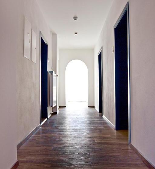 Отель Garni Ammergauer Hof