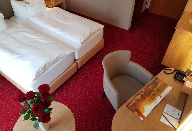 בית מלון כפרי Auszeit Am Park