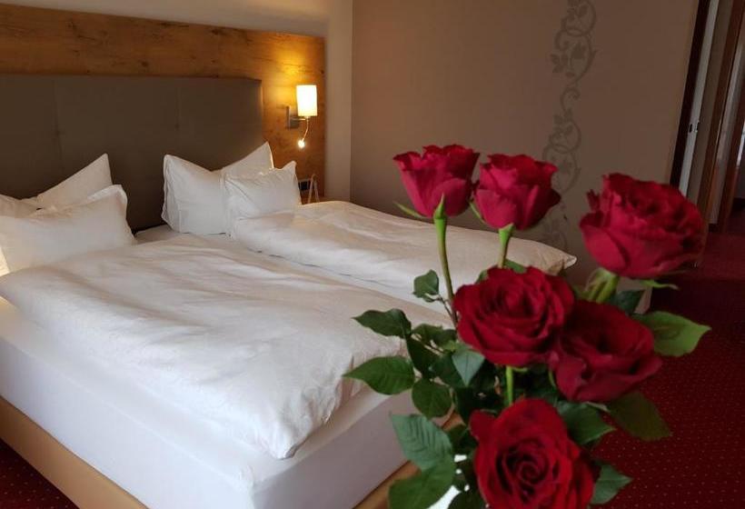 בית מלון כפרי Auszeit Am Park