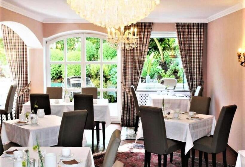 호텔 Garni Bellevue