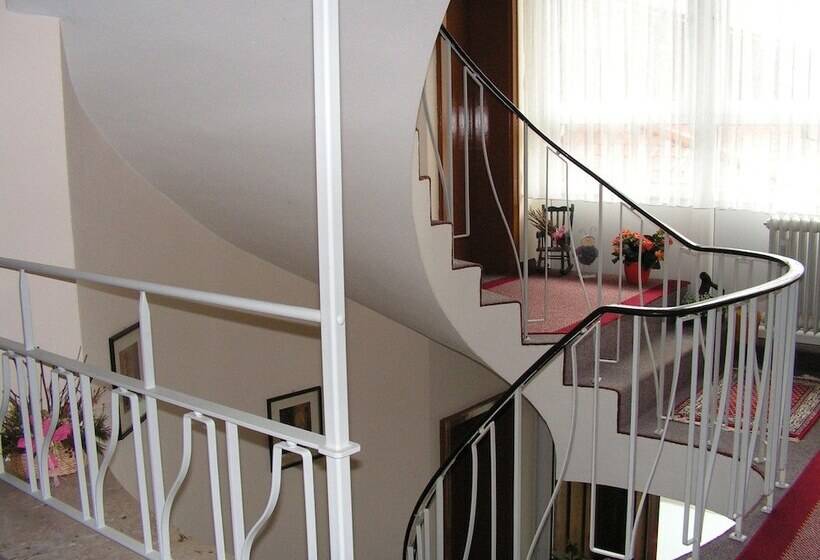 Отель Garni Haus Alpine   Chiemgau Karte Inkl