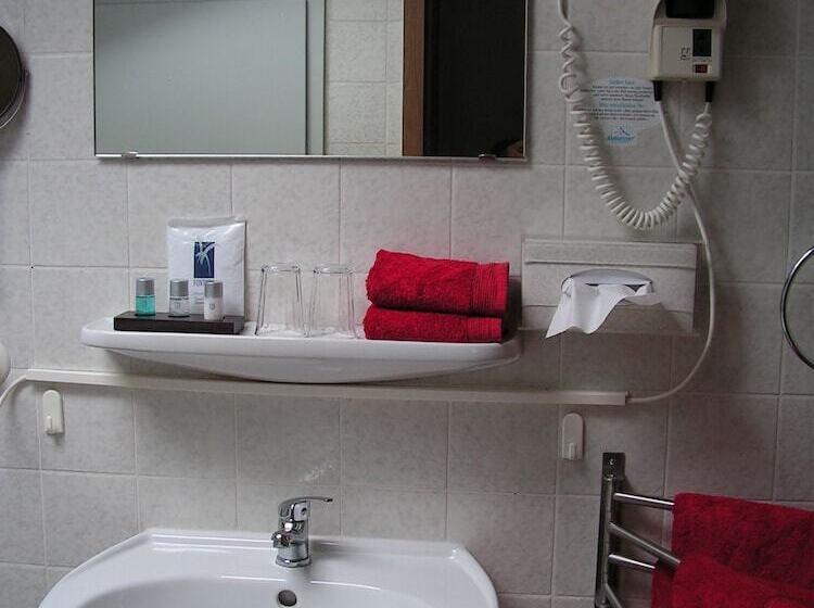 Отель Garni Haus Alpine   Chiemgau Karte Inkl