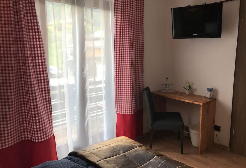 Отель Garni Haus Alpine   Chiemgau Karte Inkl