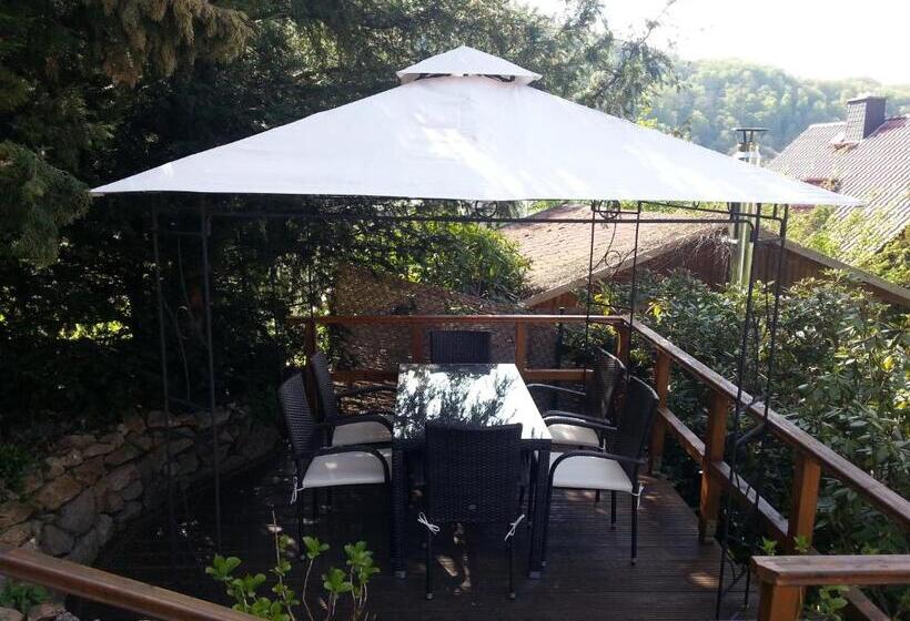 בית מלון כפרי Garni Haus Sonneneck