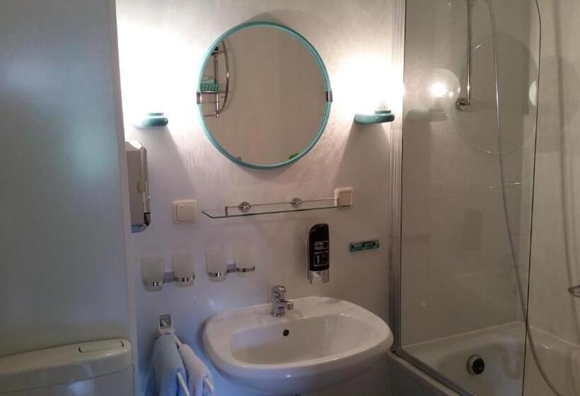 בית מלון כפרי Garni Haus Sonneneck