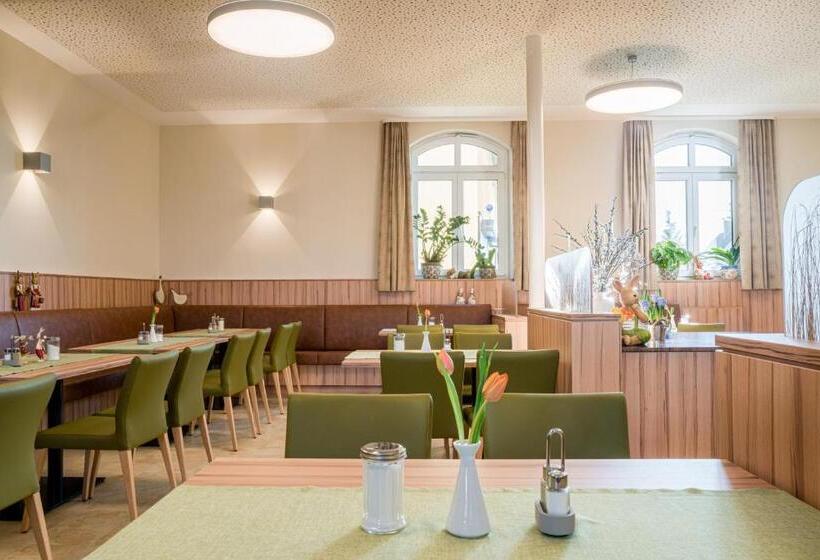 בית מלון כפרי Goldener Löwe