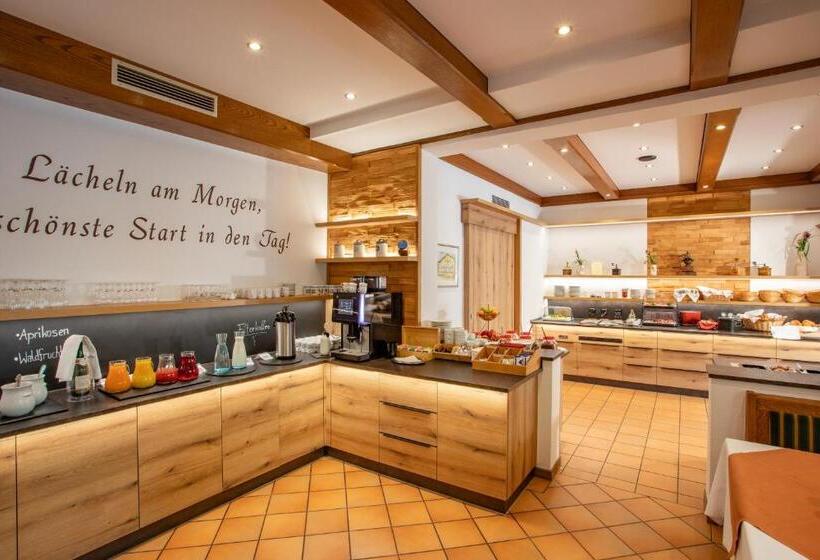 Gräfliches Hotel Alte Post