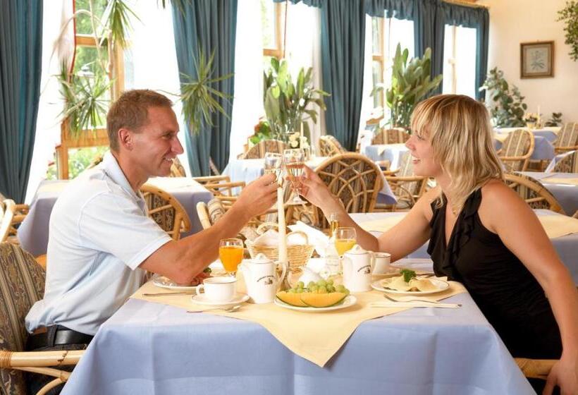 Gräfliches Hotel Alte Post