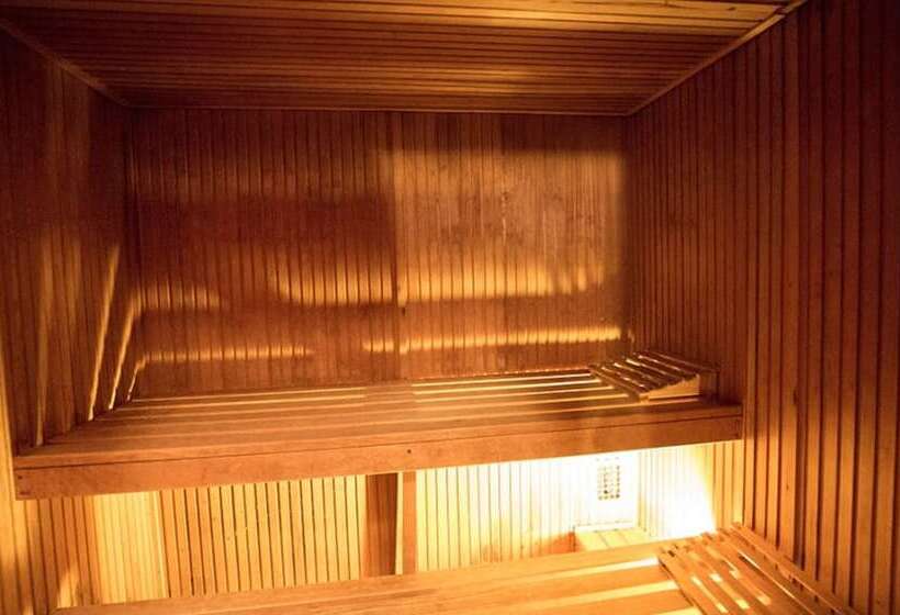 هتل Haus Am Hochwald