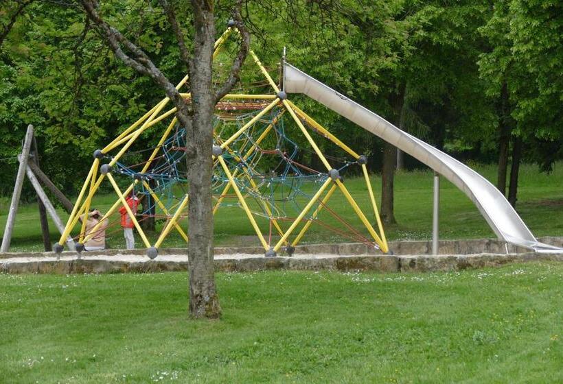 هتل Haus Am Karpfenteich