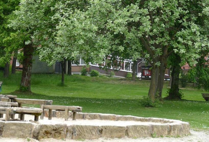 هتل Haus Am Karpfenteich