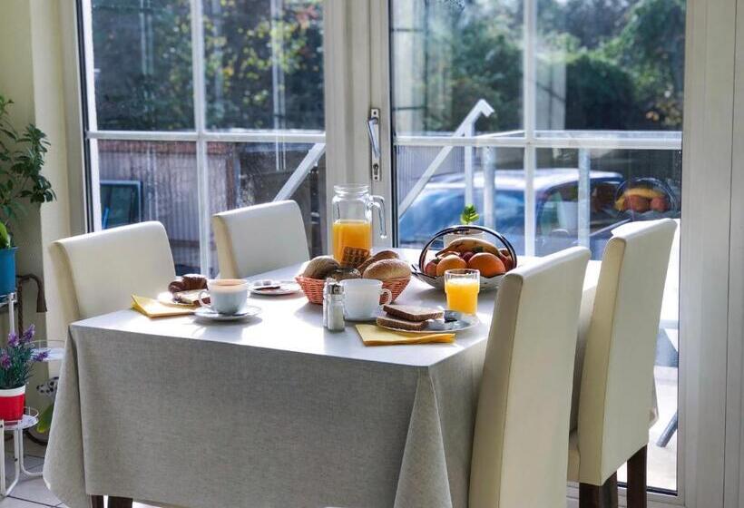 בית מלון כפרי Kaiser