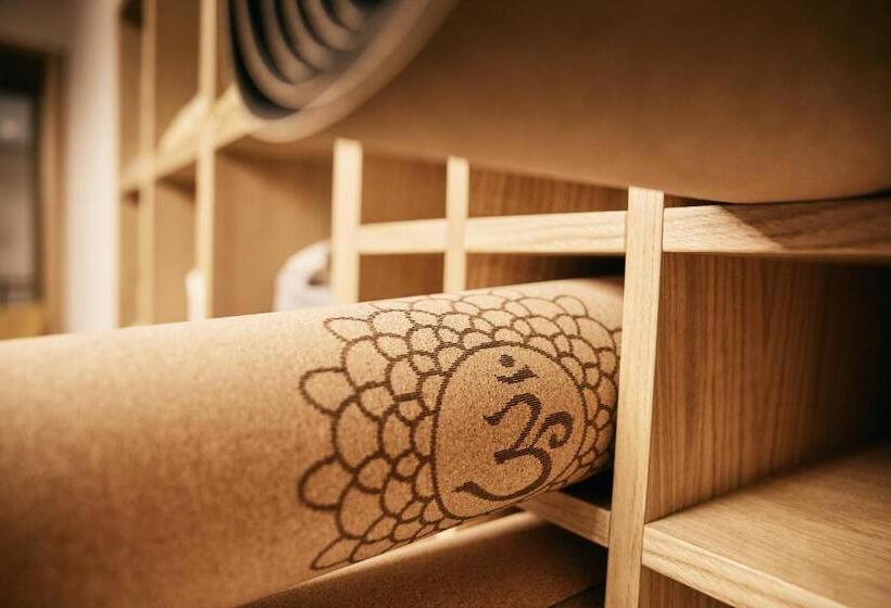 Отель Holzapfel