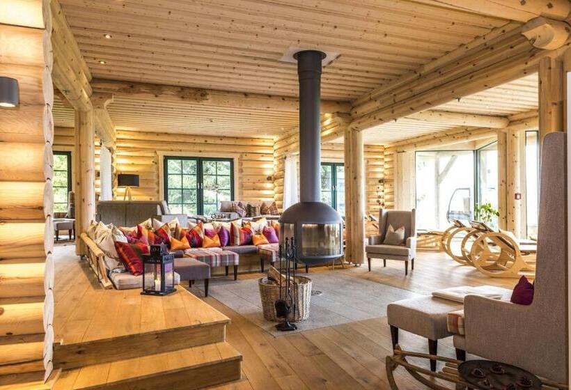 Отель Jens Weissflog