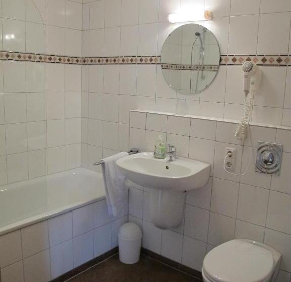 בית מלון כפרי Kastanienhof