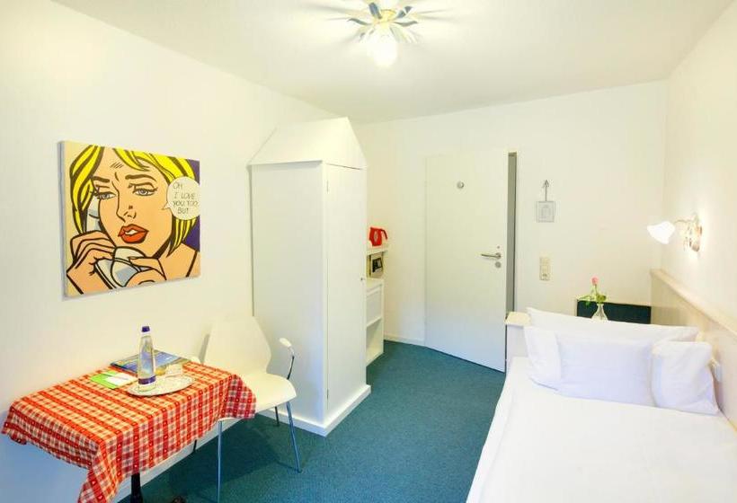 هتل Kleiner König