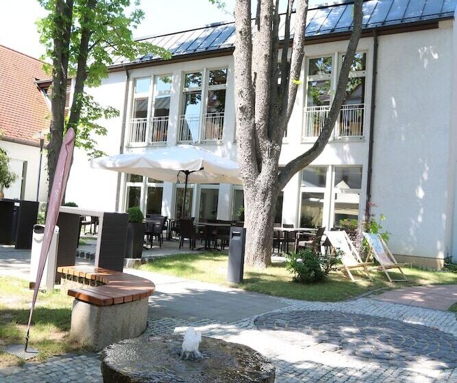 בית מלון כפרי Kolping