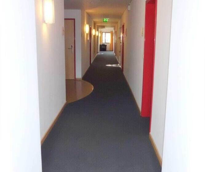 בית מלון כפרי Kolping