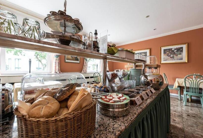 فندق Kurfürstenhof