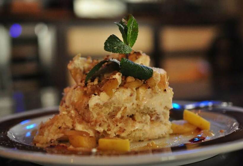 Отель Landskrone