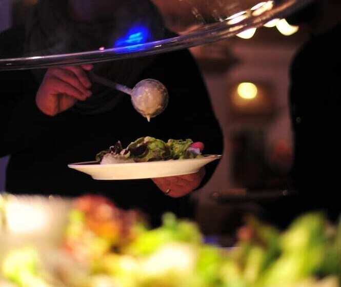 Отель Landskrone