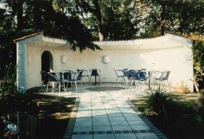 ホテル L'auberge