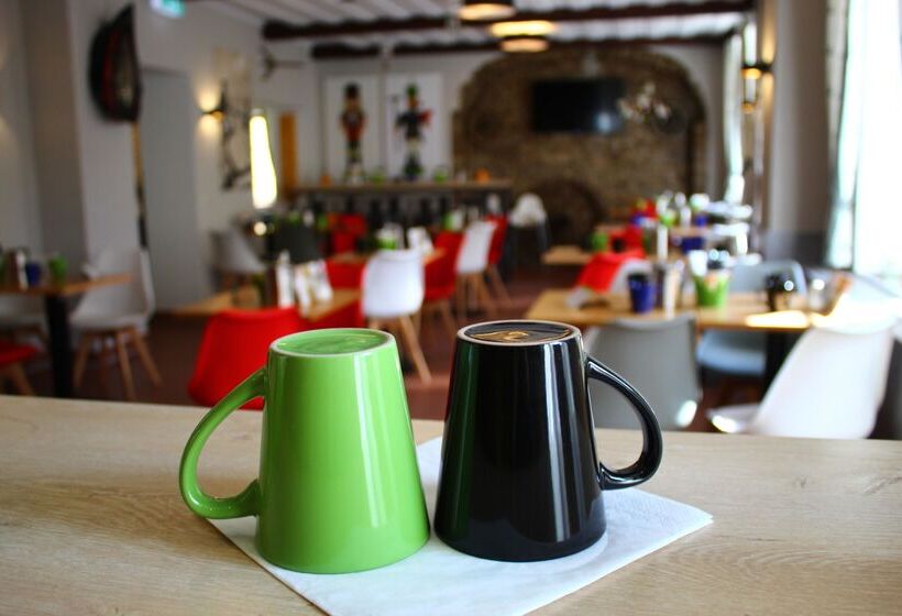 Отель Miriquidi