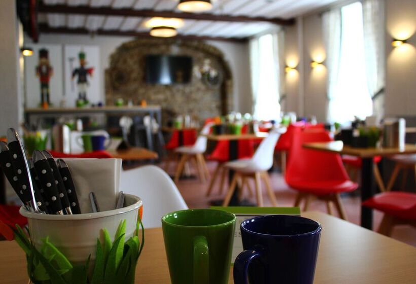 Отель Miriquidi