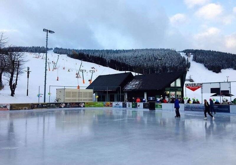 Отель Miriquidi