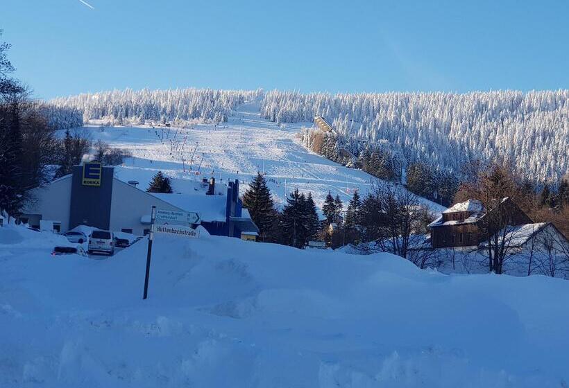 Отель Miriquidi