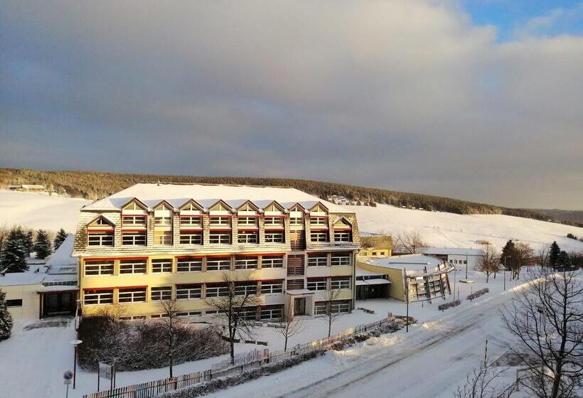 Отель Miriquidi