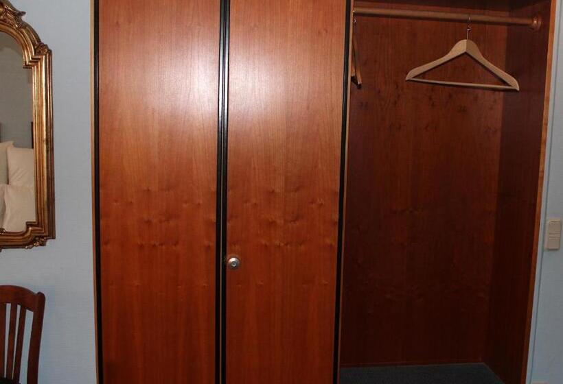 فندق Mozart Bonn