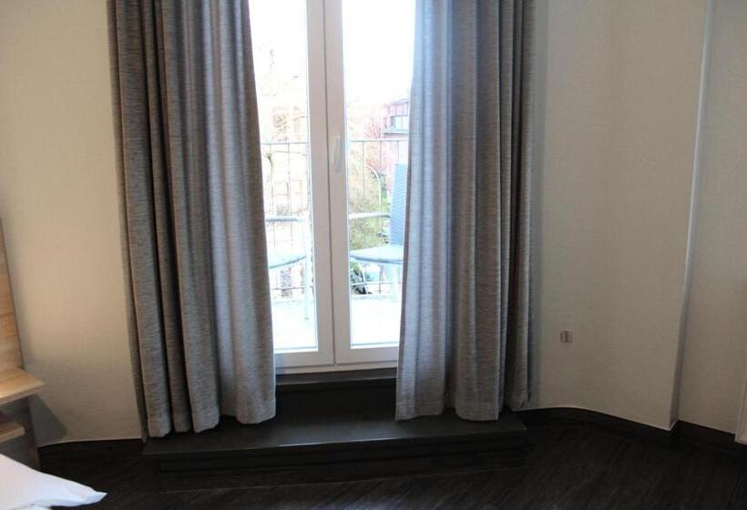 فندق Mozart Bonn