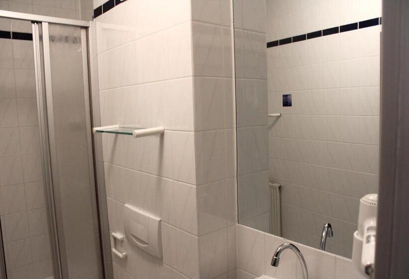 فندق Mozart Bonn