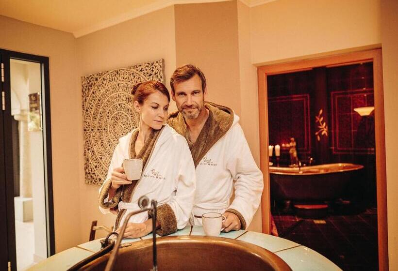 Отель Wellness & Thermal Retreat Das Mühlbach