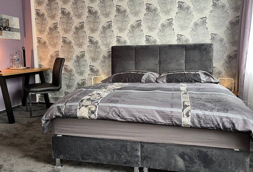 فندق Pension Am Thermalbad