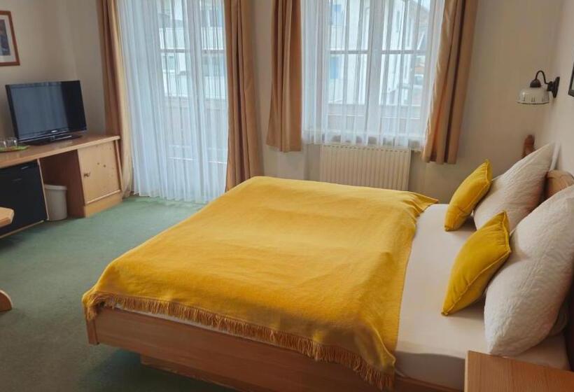 호텔 Pension Geiger