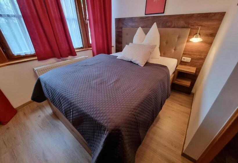 호텔 Pension Geiger