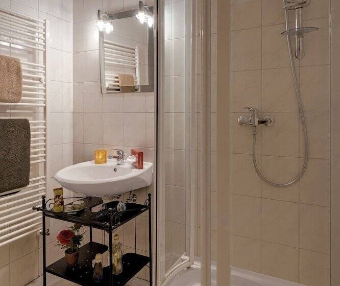 Отель Pension Haus Saarland