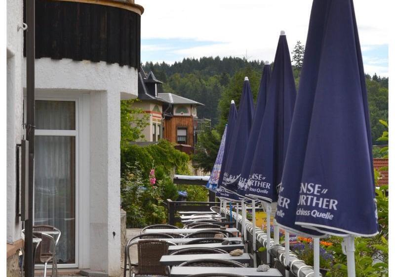 ホテル Pension & Restaurant   Zum Harzer Jodlermeister
