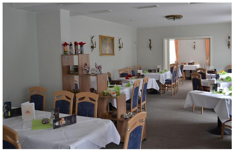 ホテル Pension & Restaurant   Zum Harzer Jodlermeister