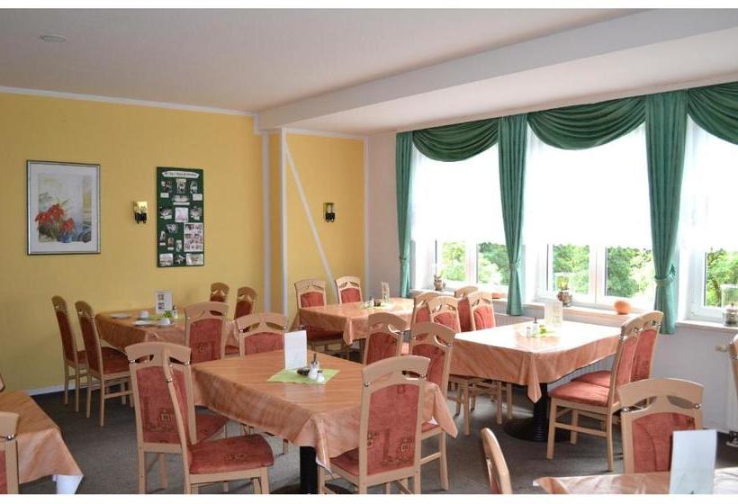 ホテル Pension & Restaurant   Zum Harzer Jodlermeister