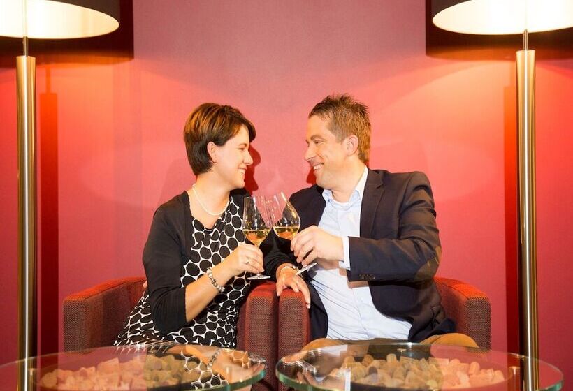 Romantik Berghotel Astenkrone