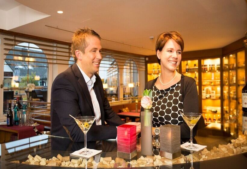 Romantik Berghotel Astenkrone