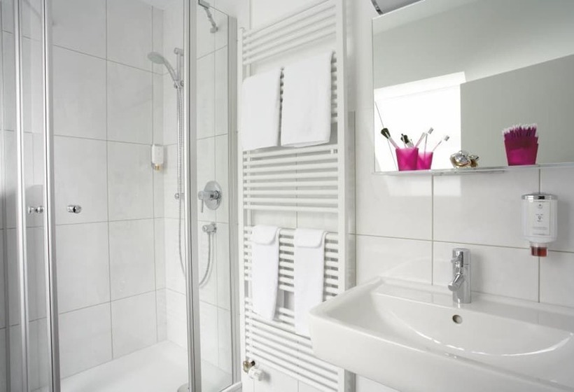 Romantik Berghotel Astenkrone